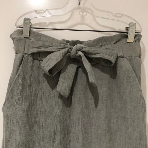 High waisted cropped pants - Picture 2 of 5